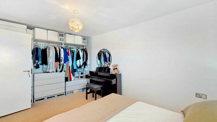 1 Bedroom Flat For Sale In Leyton Green Road, London, E10