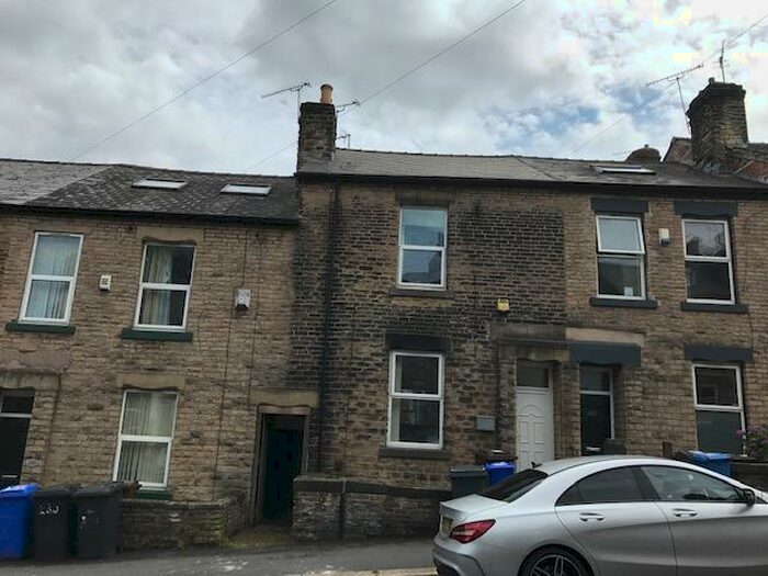 4 Bedroom Terraced House To Rent In Crookesmoor Road, Sheffield, S6