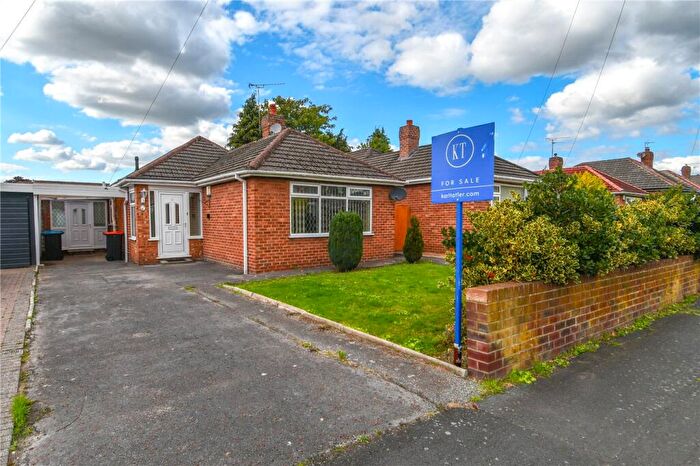 3 Bedroom Bungalow For Sale In Gleneagles Road, Great Sutton, Ellesmere Port, CH66