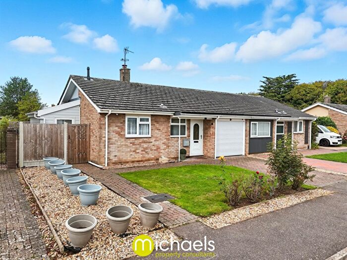 2 Bedroom Bungalow For Sale In Rambler Close, Stanway, Colchester, CO3