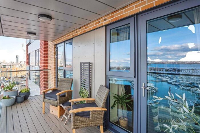 1 Bedroom Flat For Sale In Viewpoint, Harbour Road, Gosport, PO12