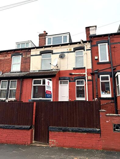 2 Bedroom Terraced House To Rent In Brownhill Avenue, Leeds, LS9