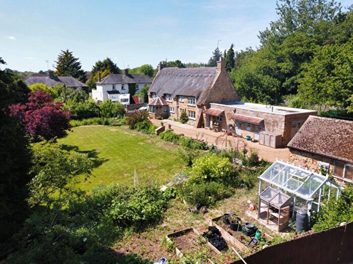 4 Bedroom Cottage For Sale In Church Lane, Little Billing, Northampton, NN3