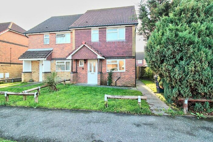 3 Bedroom Semi-Detached House To Rent In Rotherfield Avenue, Eastbourne, BN23