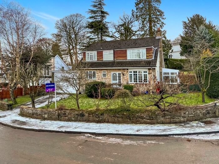 4 Bedroom Detached House To Rent In Wheatley Grove, Ilkley, LS29