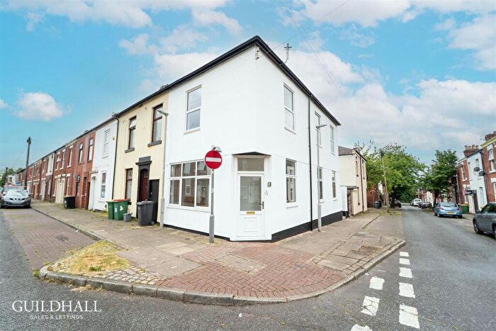 3 Bedroom End Of Terrace House To Rent In Lovat Road, Preston, PR1