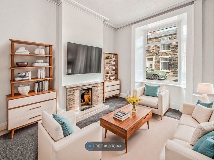 3 Bedroom Terraced House To Rent In Mount Pleasant Street, Oswaldtwistle, Accrington, BB5