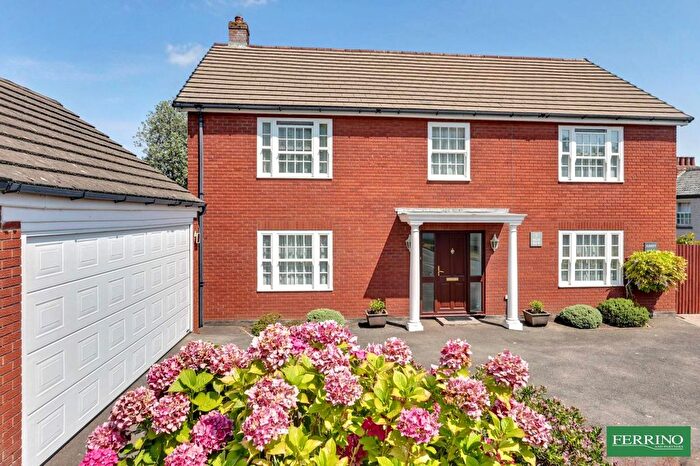 5 Bedroom Detached House For Sale In ( Bed With Detached Garage), High View, Chepstow, Monmouthshire., NP16