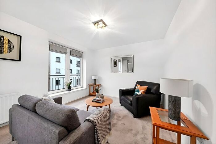 2 Bedroom Flat For Sale In Ashley Place, Edinburgh, EH6
