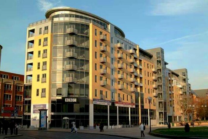 2 Bedroom Flat To Rent In Queens Dock Street, Hull, HU1