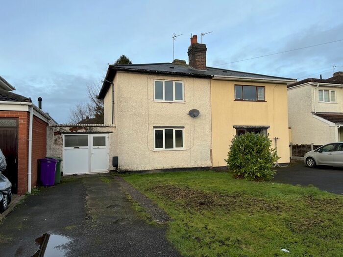 2 Bedroom Semi-Detached House To Rent In Ellards Drive, Wolverhampton, West Midlands, WV11