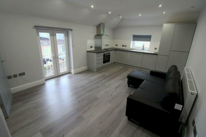 1 Bedroom Flat To Rent In Richmond Road Cardiff, CF24