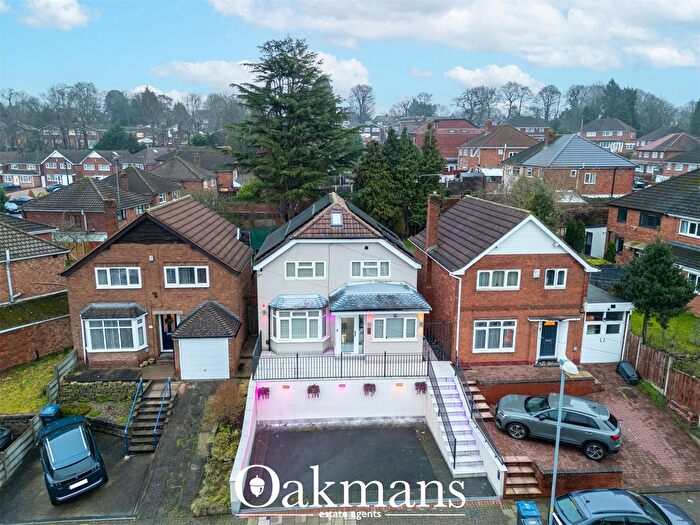 4 Bedroom Detached House For Sale In Craythorne Avenue, Birmingham, West Midlands, B20
