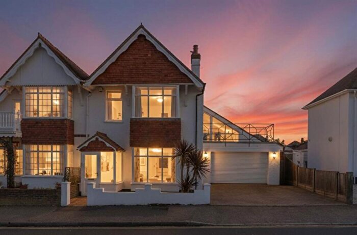 4 Bedroom Semi Detached House For Sale In Western Esplanade, Herne Bay, CT6