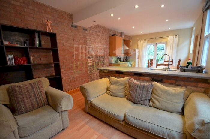 5 Bedroom Terraced House To Rent In Fosse Road South, West End, LE3