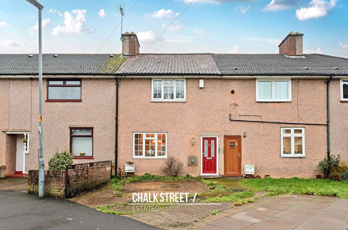 2 Bedroom Terraced House For Sale In Winding Way, Dagenham, RM8