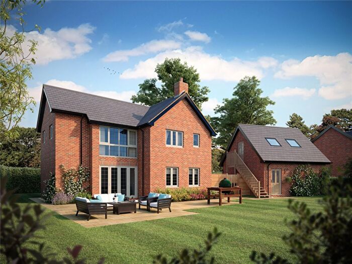 4 Bedroom Detached House For Sale In Lower Broadheath, Worcester, Worcestershire, WR2