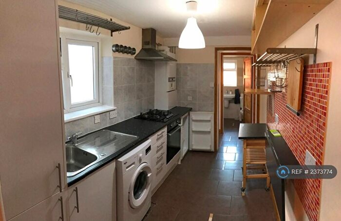 2 Bedroom Terraced House To Rent In Amity Road, Reading, RG1