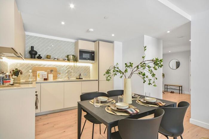 1 Bedroom Flat To Rent In Evelyn Street Deptford, SE8