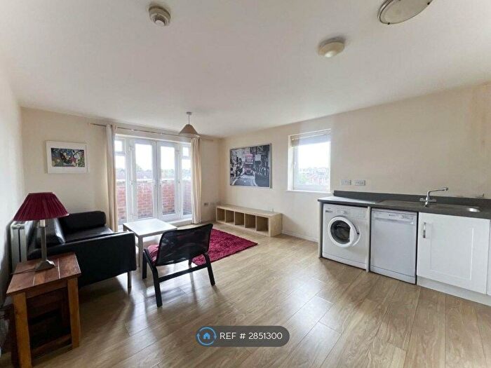 2 Bedroom Flat To Rent In Signals Drive, Coventry, CV3