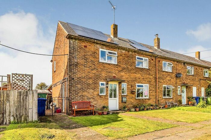 3 Bedroom End Of Terrace House For Sale In Astral Row, Greatworth, Banbury, OX17