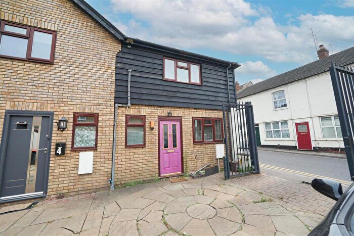 1 Bedroom House To Rent In St. Andrews Street, Leighton Buzzard, LU7