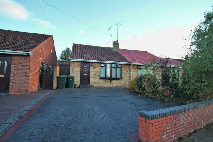 2 Bedroom Semi-Detached Bungalow To Rent In Parry Road, Coventry, CV2