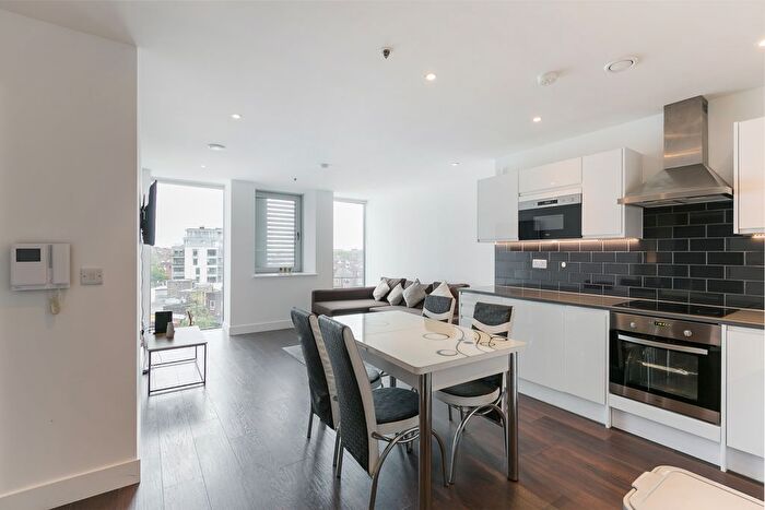 1 Bedroom Flat To Rent In Britannia Point, - Christchurch Road, Colliers Wood, London, SW19