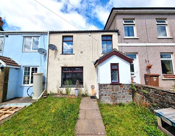 2 Bedroom Terraced House For Sale In Commercial Road, Machen, CF83