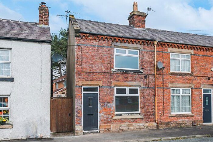 2 Bedroom Terraced House To Rent In Moss Delph Lane, Aughton, L39