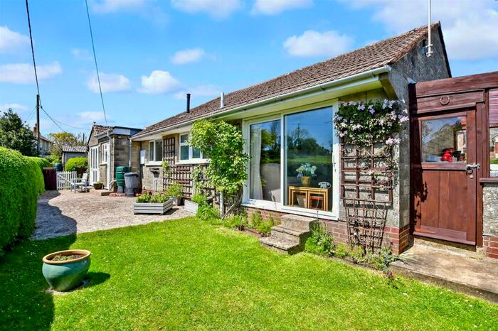 3 Bedroom Detached Bungalow For Sale In Town Lane, Chale Green, Isle Of Wight, PO38