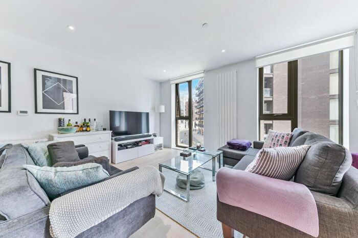 1 Bedroom Apartment For Sale In Commodore House, Royal Wharf, E16