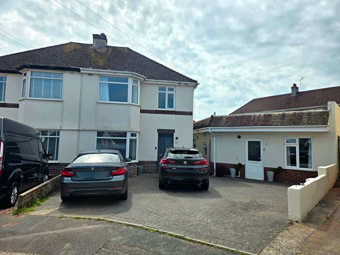 6 Bedroom Semi-Detached House For Sale In Cadewell, Torquay, TQ2