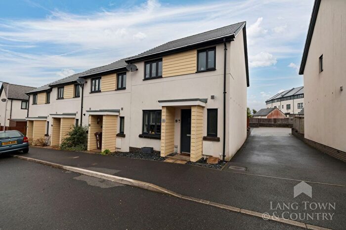 3 Bedroom End Terrace House For Sale In Kilmar Street, Plymstock, Plymouth., PL9