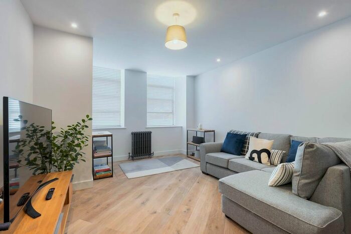 1 Bedroom Flat To Rent In Queensway House, Livery Street, B3