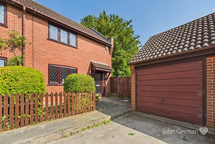 2 Bedroom End Of Terrace House For Sale In Thomas Parkyn Close, Bunny, NG11