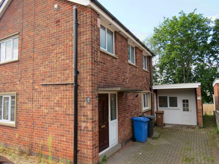 3 Bedroom Detached House To Rent In Springfield, Littleover, Derby, DE23