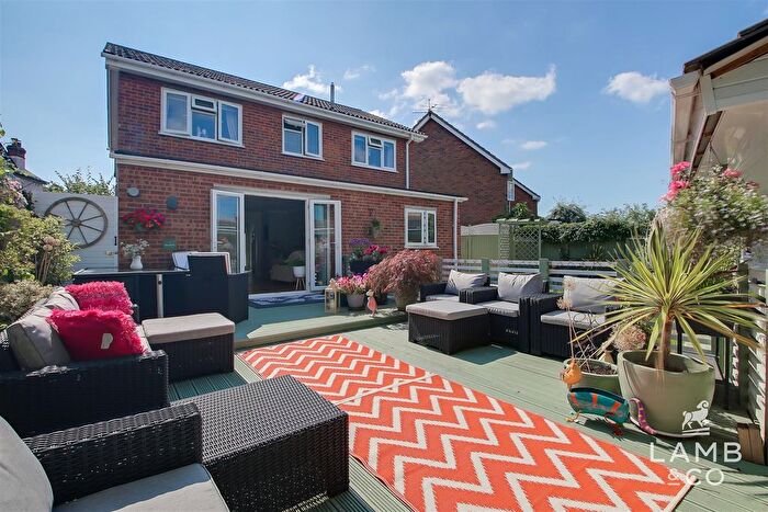 4 Bedroom Detached House For Sale In Vicarage Gardens, Clacton-On-Sea, CO15