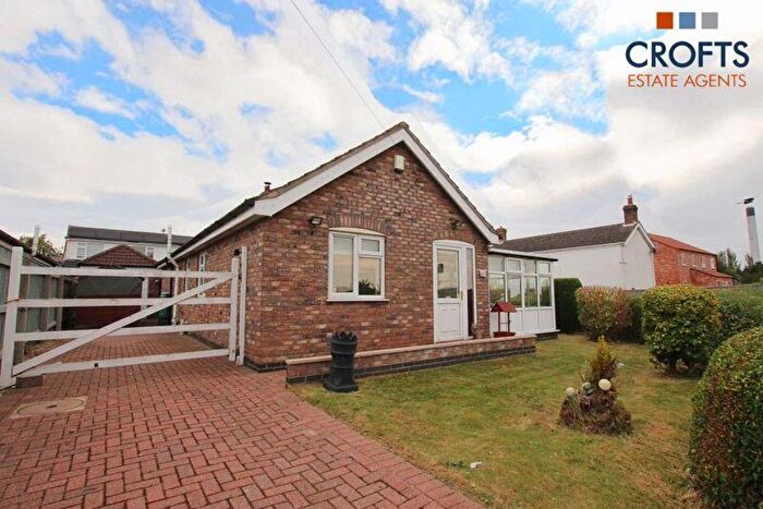 3 Bedroom Detached Bungalow For Sale In Church Lane, North Killingholme, DN40