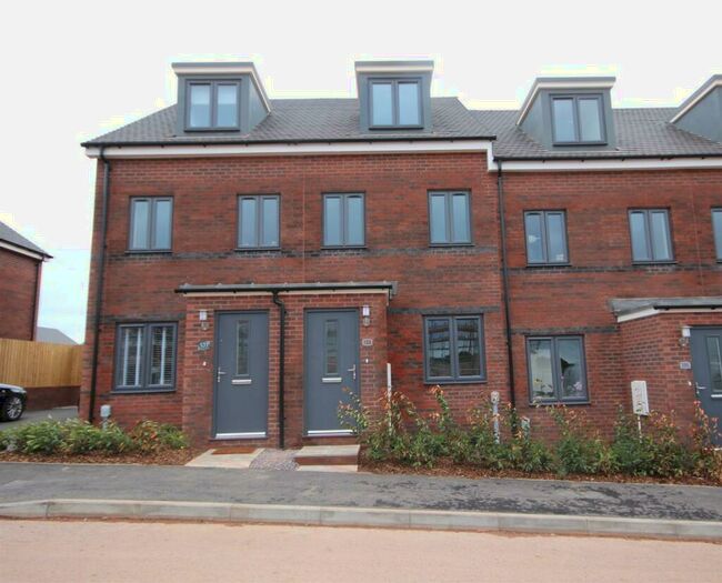 3 Bedroom Semi-Detached House To Rent In Hutchings Drive, Tithebarn, Exeter, EX1