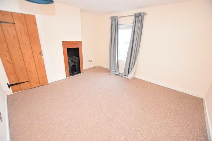 2 Bedroom Cottage To Rent In Mill Road, Maldon, CM9