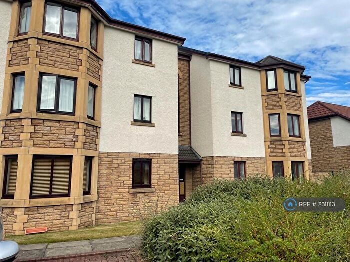2 Bedroom Flat To Rent In Gogarloch Syke, Edinburgh, EH12