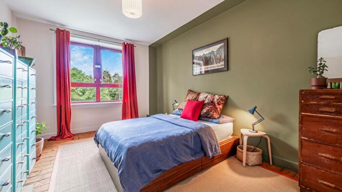 2 Bedroom Flat For Sale In Cartside Street, Flat /, Battlefield, Glasgow, G42