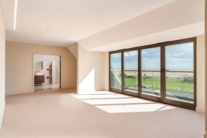 5 Bedroom Detached House For Sale In Marine Drive, Goring-By-Sea, BN12