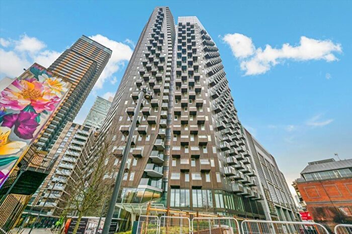 1 Bedroom Apartment To Rent In Stage Apartments, Shoreditch, EC2A