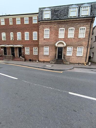 1 Bedroom Flat To Rent In Market Square, Potton, Central Bedfordshire, SG19