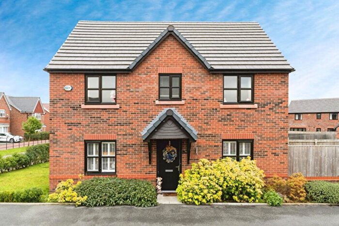 4 Bedroom House To Rent In Laughton Avenue, Worsley, Manchester, M28