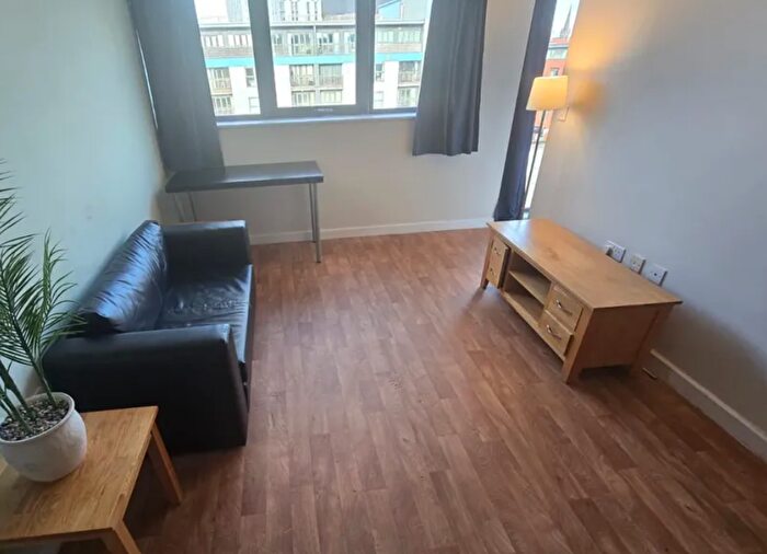 2 Bedroom Flat To Rent In Bridport Street, Liverpool, L3
