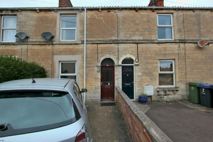 2 Bedroom House To Rent In Gladstone Road, Trowbridge, BA14