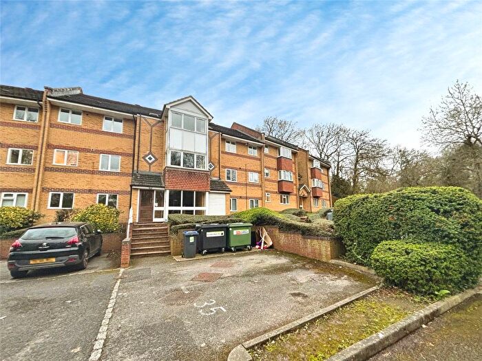 1 Bedroom Flat For Sale In Armour Hill, Tilehurst, Reading, RG31